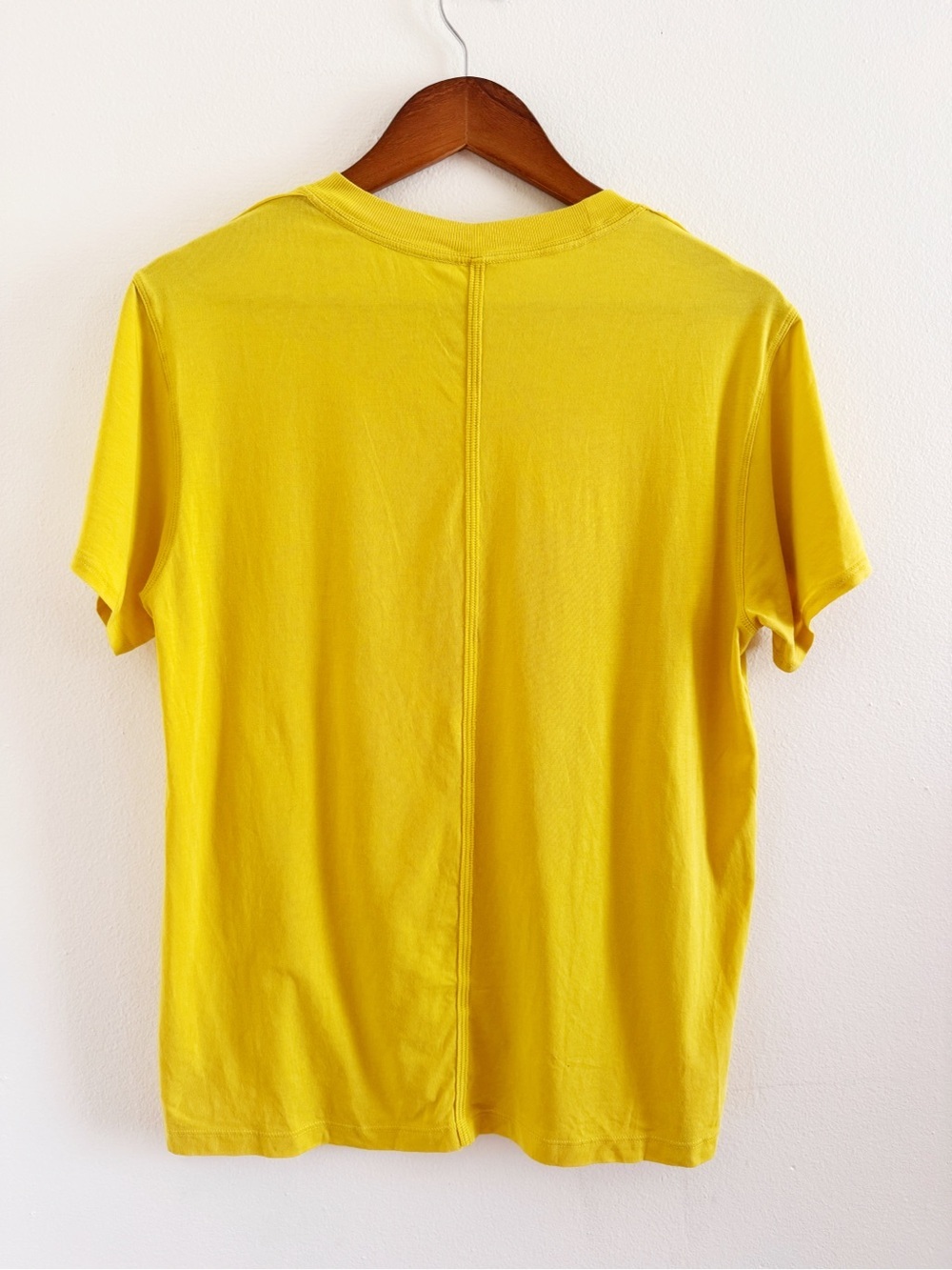 Lululemon All Yours Bright Yellow Crewneck Boyfriend Short Sleeve Tee small - Picture 5 of 5